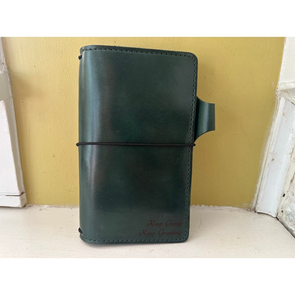 Chic Sparrow Austen Cascade Folio Leather Cover Keep Going Growing Forest Green